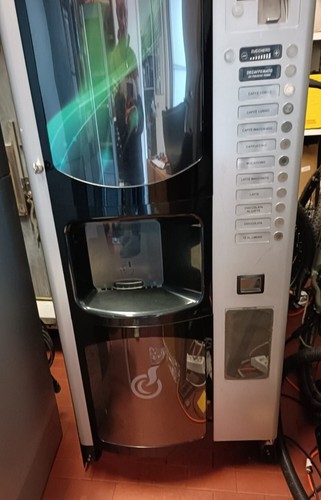 Distributore automatico caffè